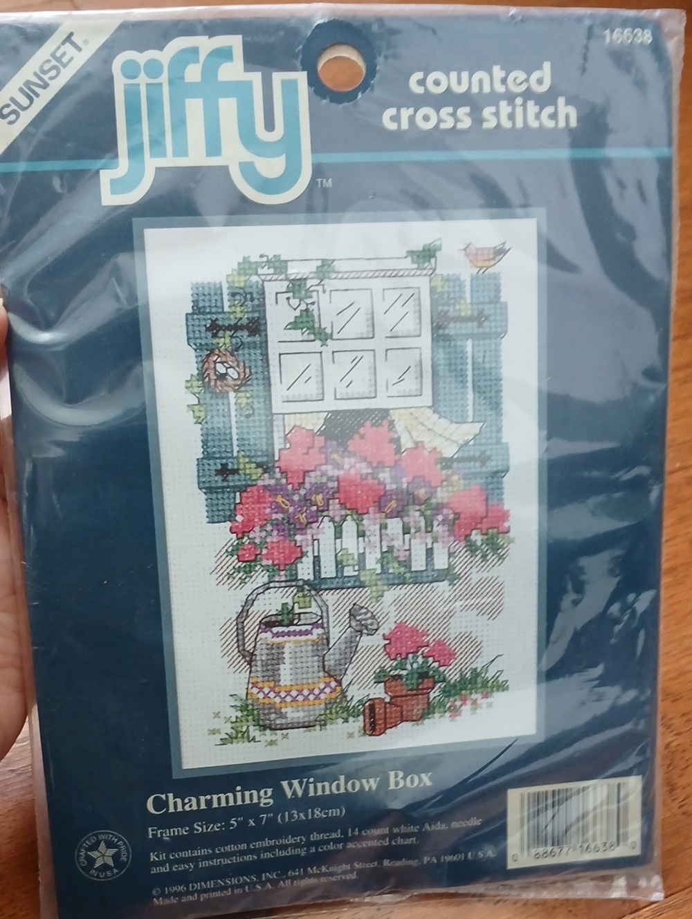 Dimensions Jiffy Charming Window Box Kit New Cross Stitch Hobby Craft
